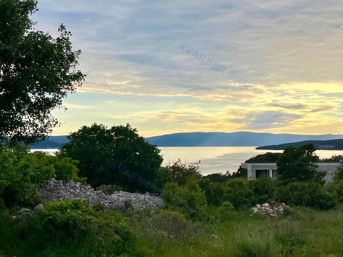 Punat - Prodaja gradbenega zemljišča!
