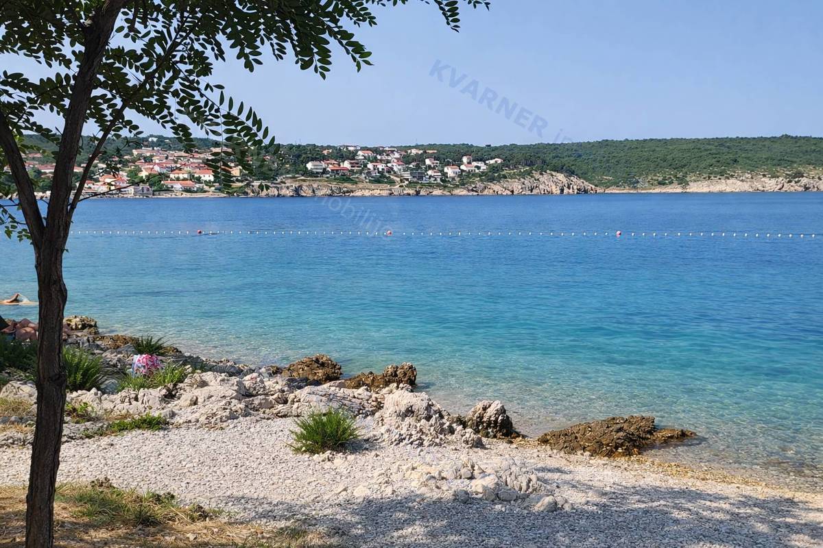 Šilo - stanovanje 100 m od morja s pogledom na morje