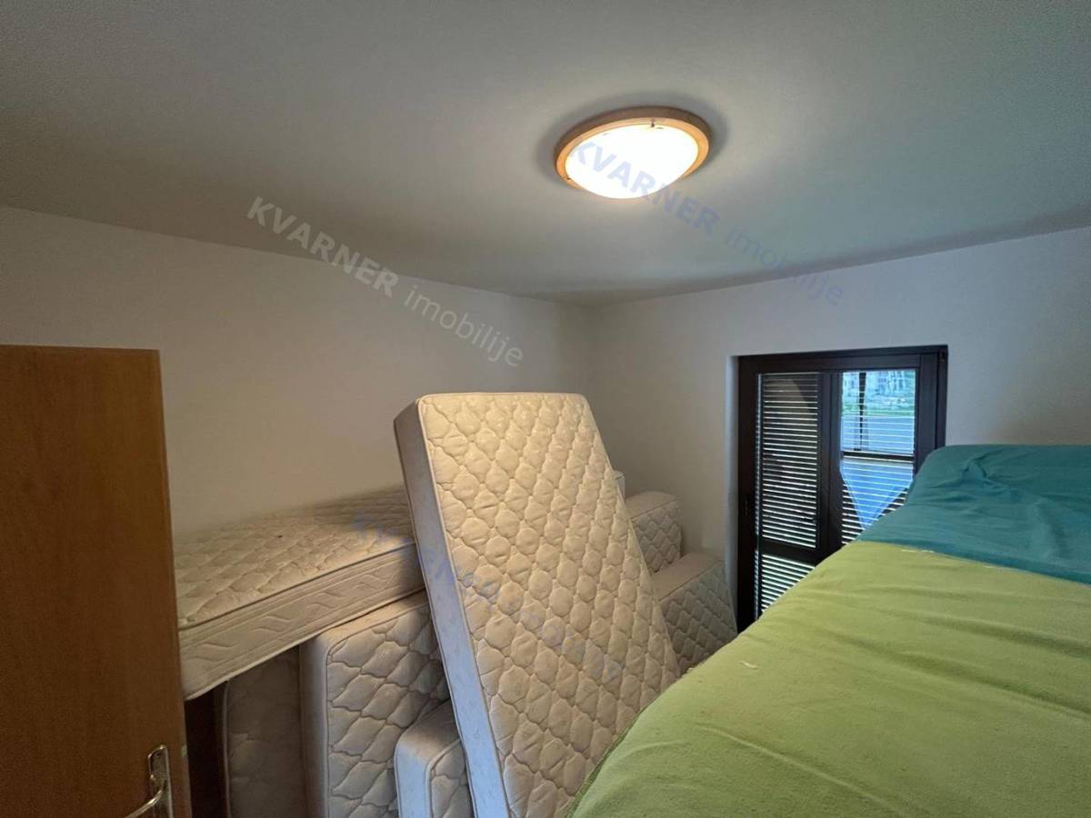 Baška - prodaja pritličnega apartmaja na mirni lokaciji!