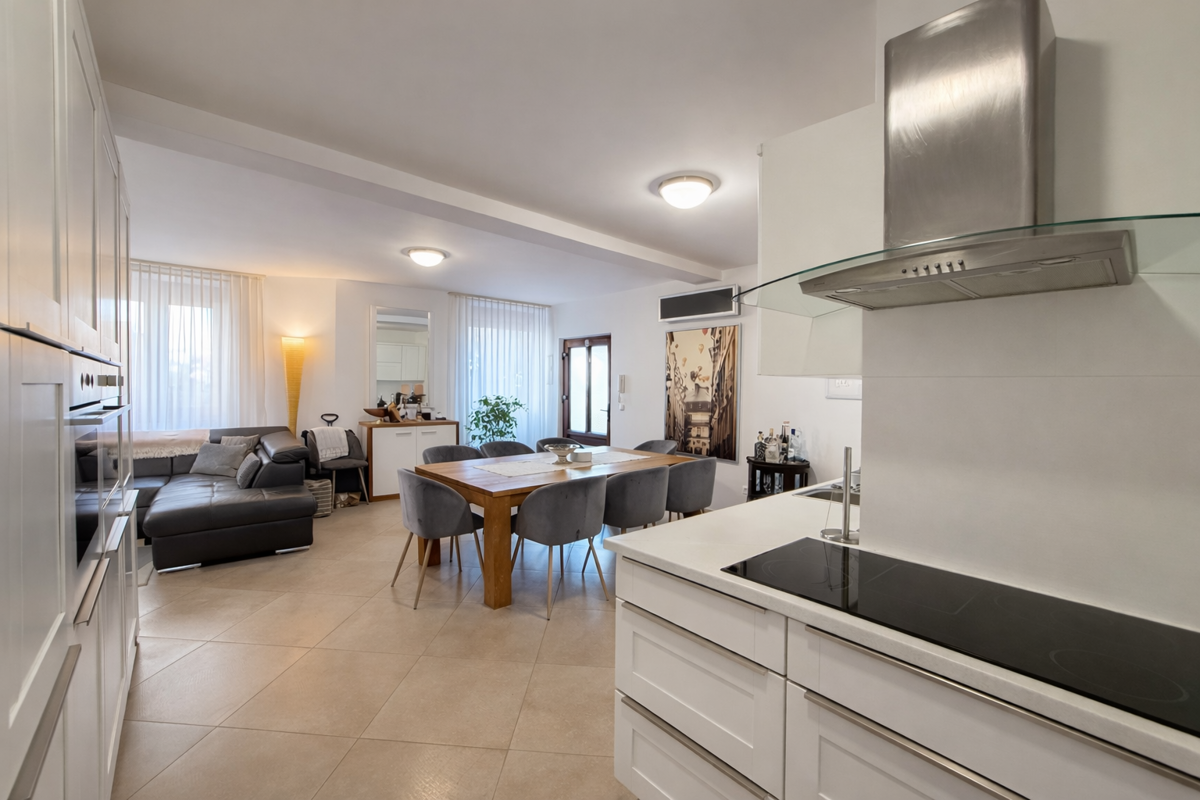 Crikvenica - Čudovito stanovanje v bližini centra in morja!