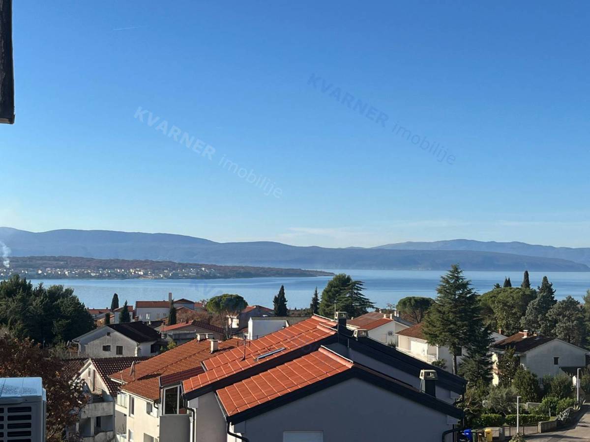 Malinska, prodaja - apartma s pogledom na morje!