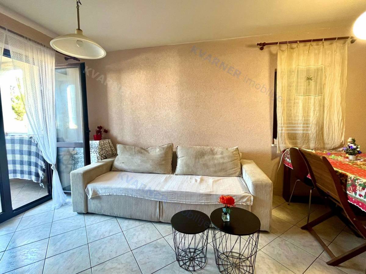 Malinska, prodaja - apartma s pogledom na morje!