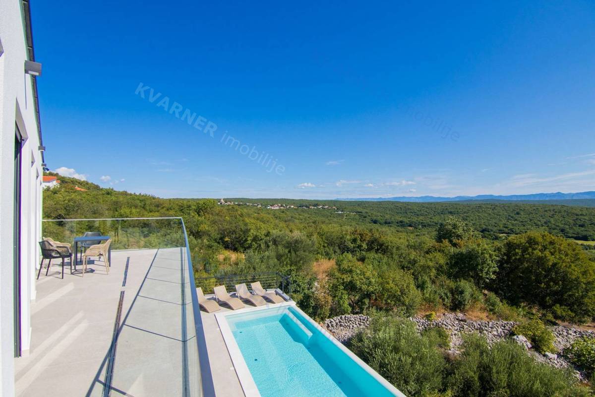 Razkošna vila v izgradnji! Okolica mesta Krk