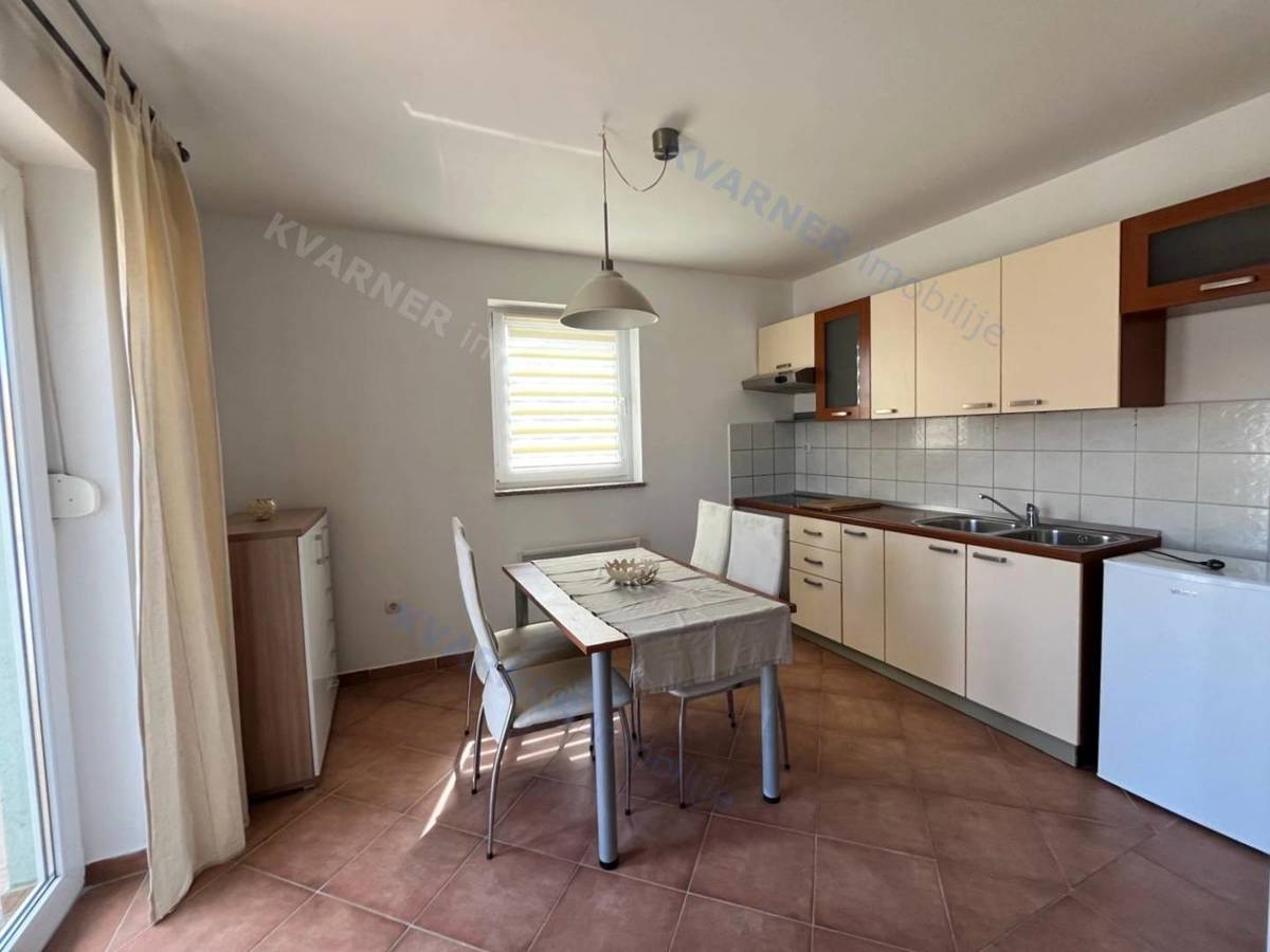 Mesto Krk - Prodaja apartmaja na prestižni lokaciji!