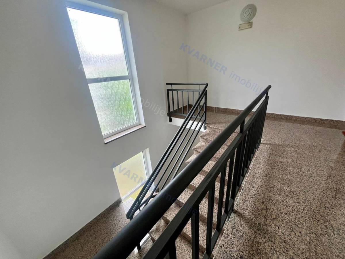 Mesto Krk - Prodaja apartmaja na prestižni lokaciji!