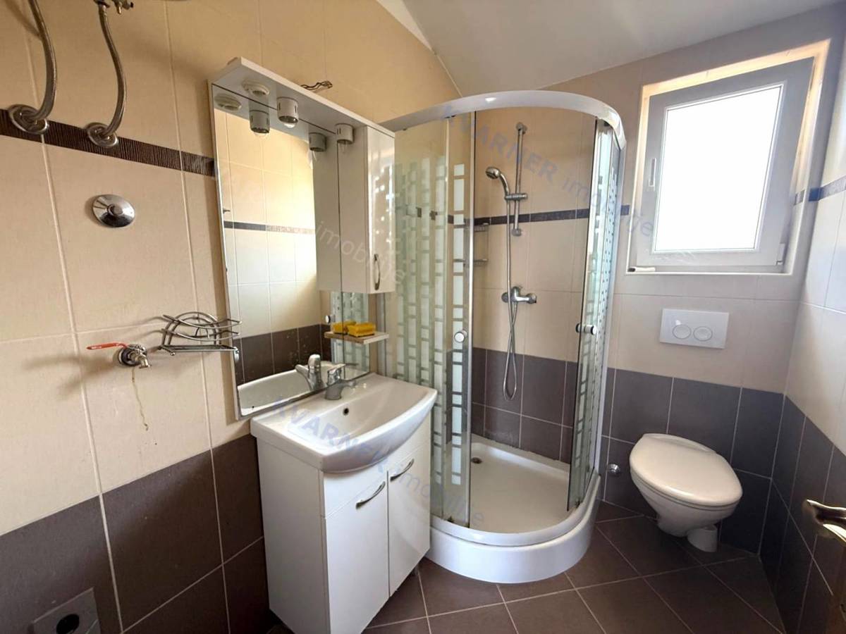 Malinska - hiša z 2 apartmajema in pogledom na morje