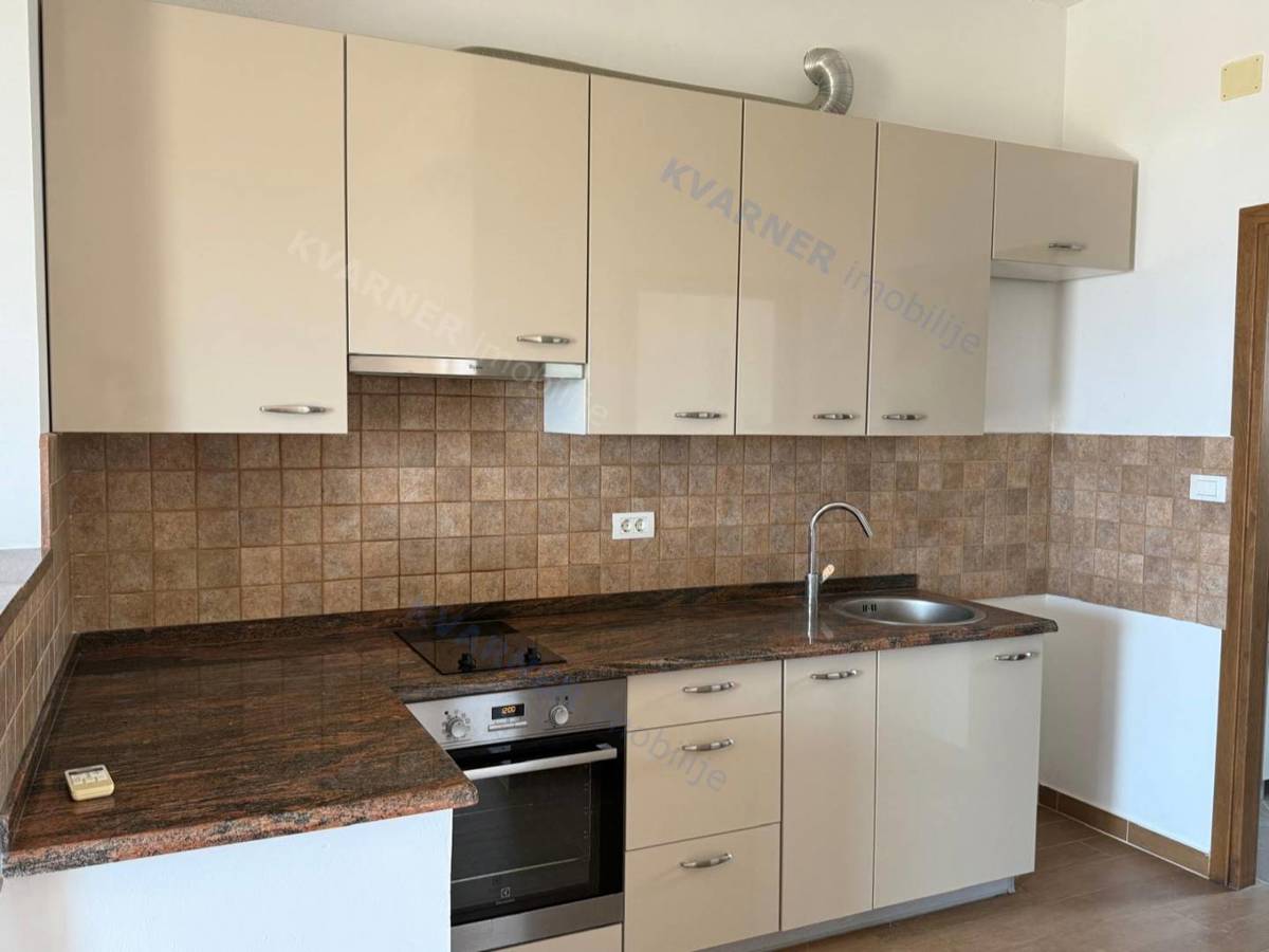 Malinska - hiša z 2 apartmajema in pogledom na morje