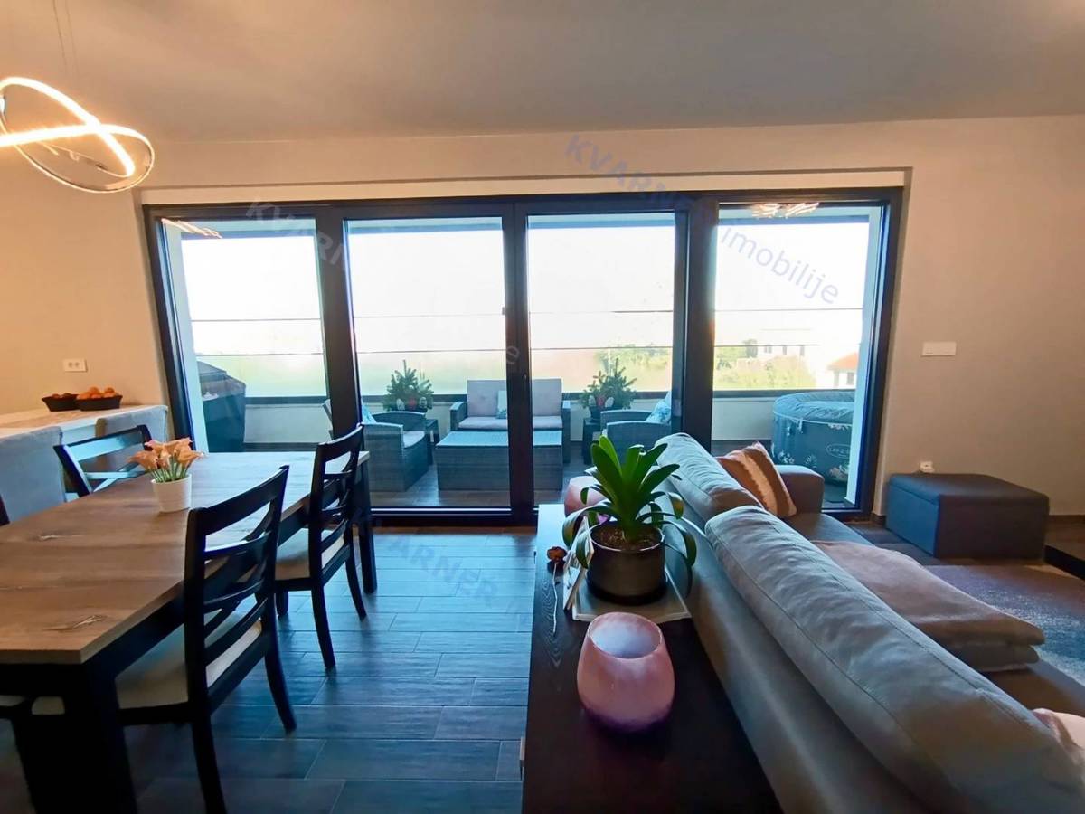 Malinska - Dvosobno stanovanje s pogledom na morje