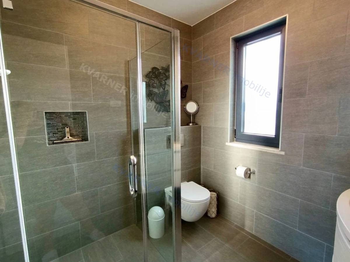 Malinska - Dvosobno stanovanje s pogledom na morje