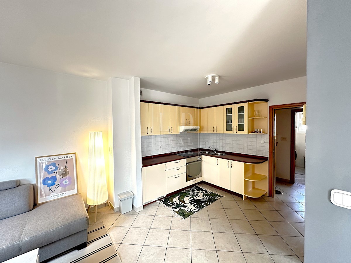 Stanovanje v Novigradu