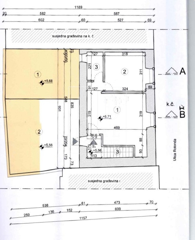 Hiža v centru Novigrada