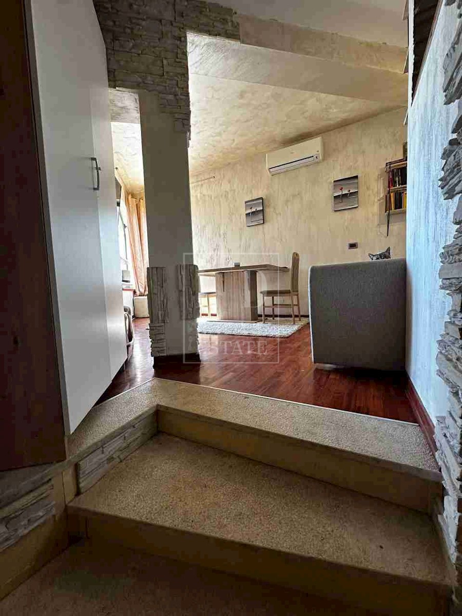 Stanovanje v centru Novigrada