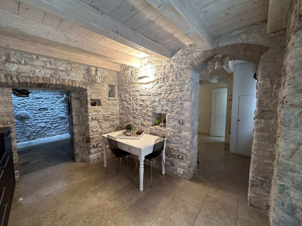 Hiža v centru Novigrada