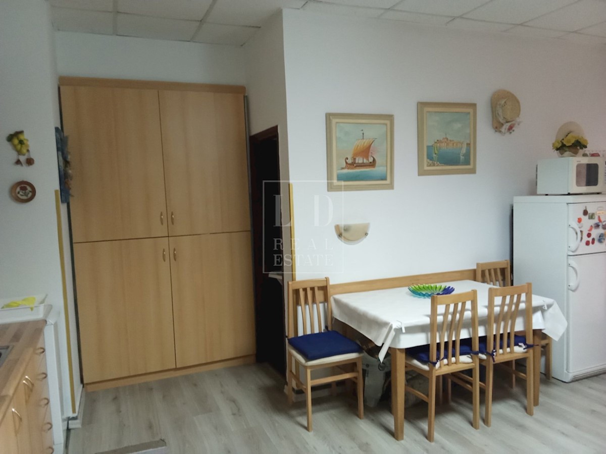 Apartma v centru Novigrada