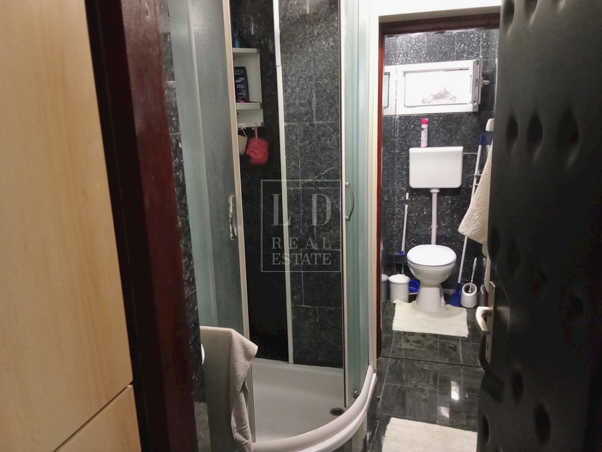 Apartma v centru Novigrada