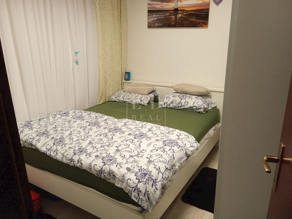 Apartma v centru Novigrada