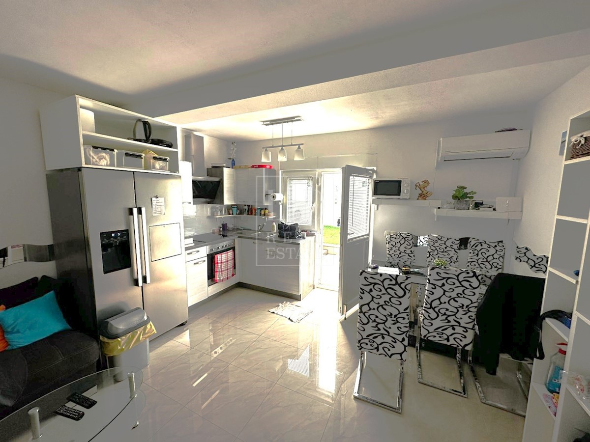 Stanovanje v Novigradu