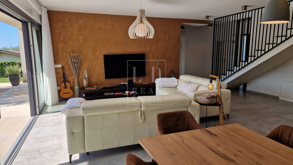 Vila v MNovigradu