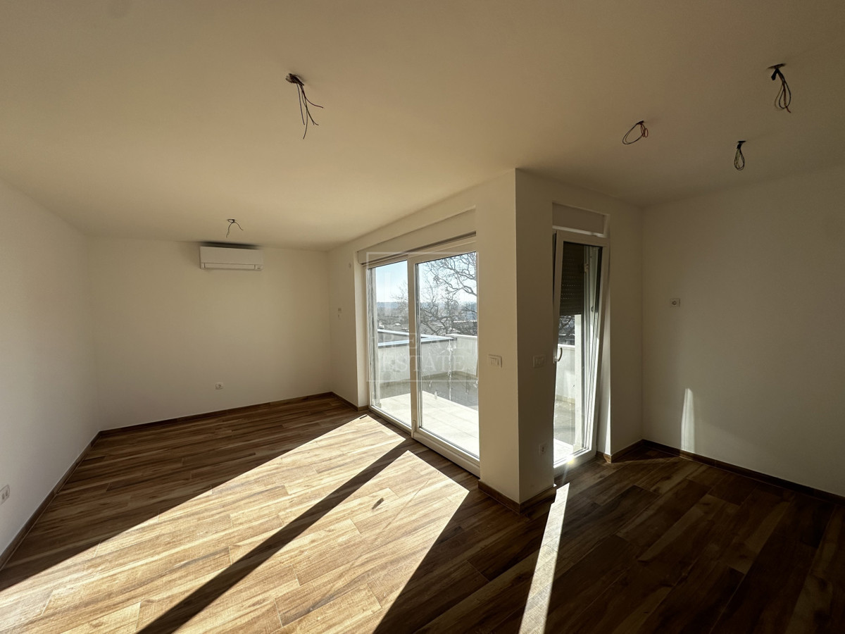 Stanovanje v Novigradu