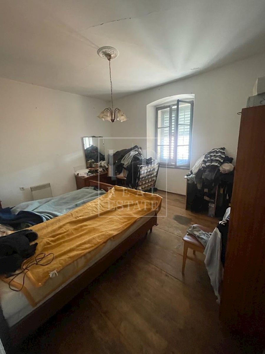 Apartma v centru Brtonigle