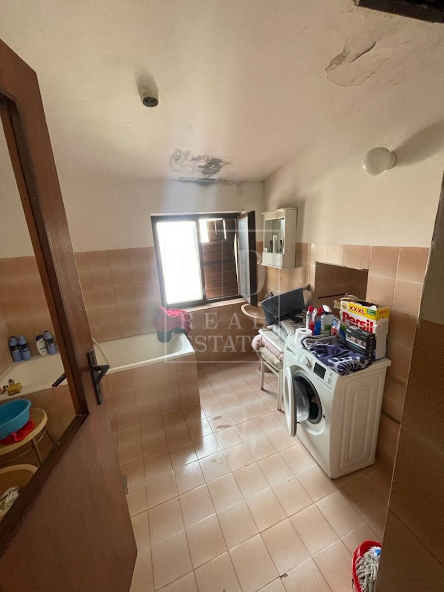 Apartma v centru Brtonigle