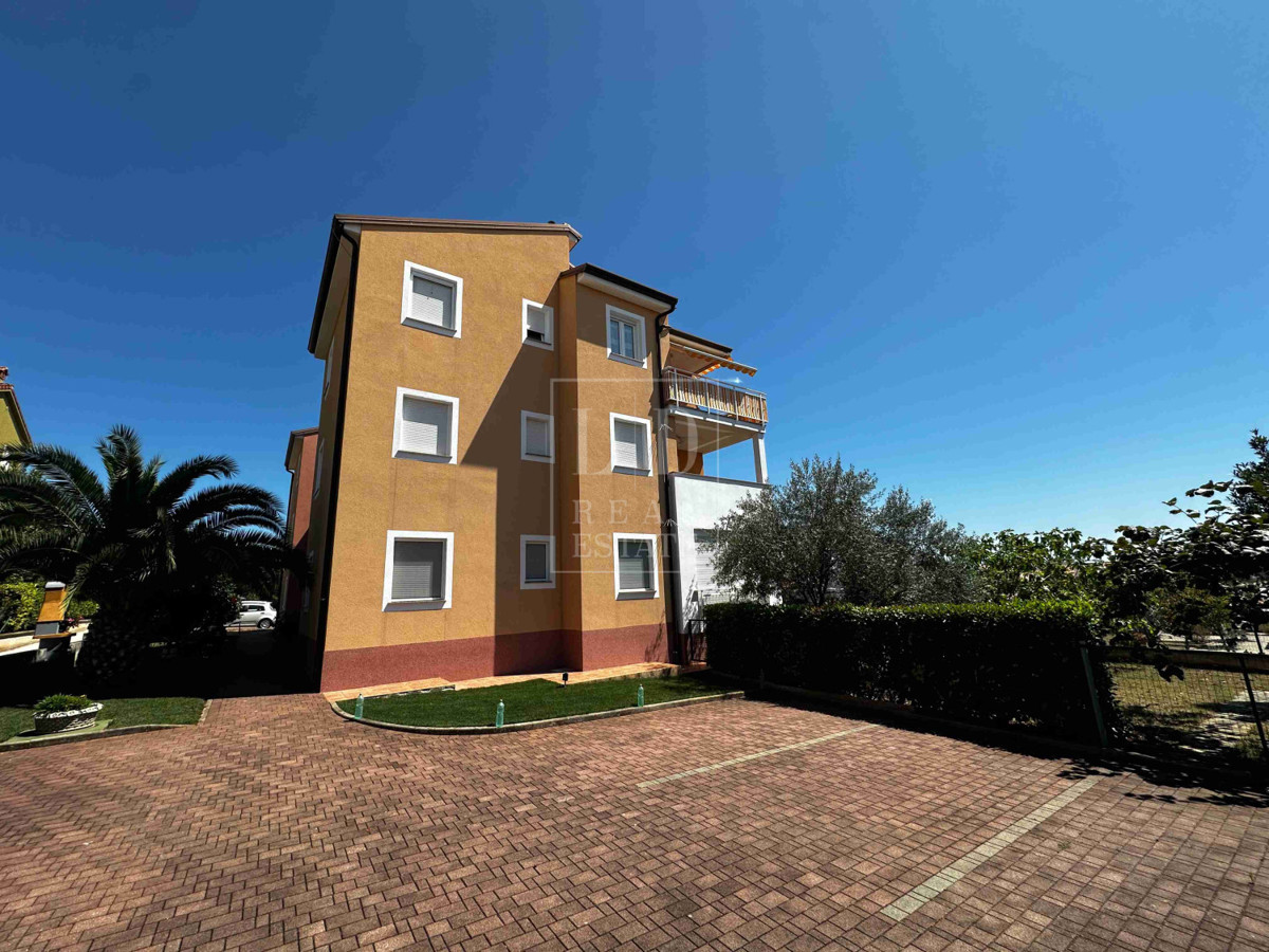 Stanovanje v Novigradu