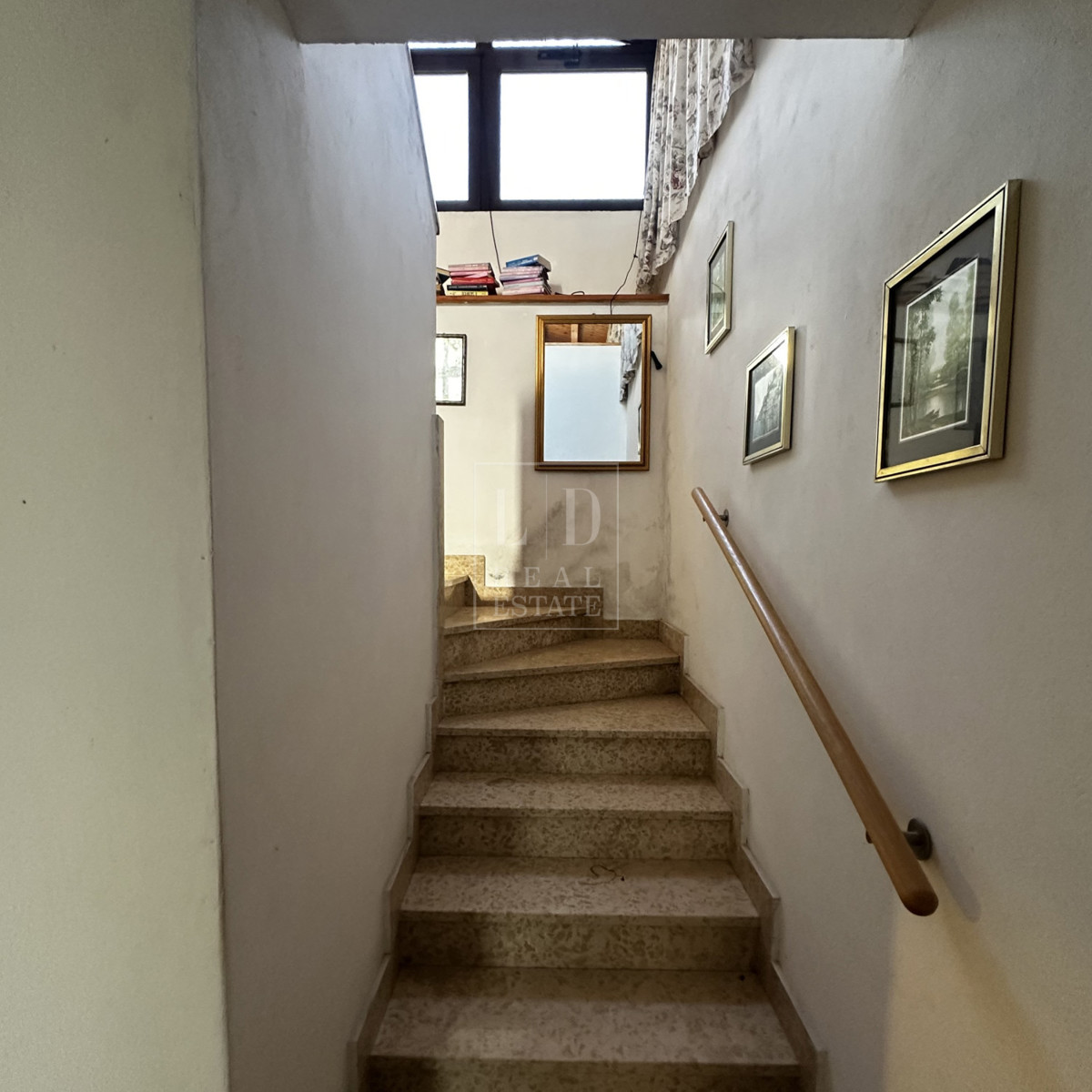 Hiža v centru Novigrada