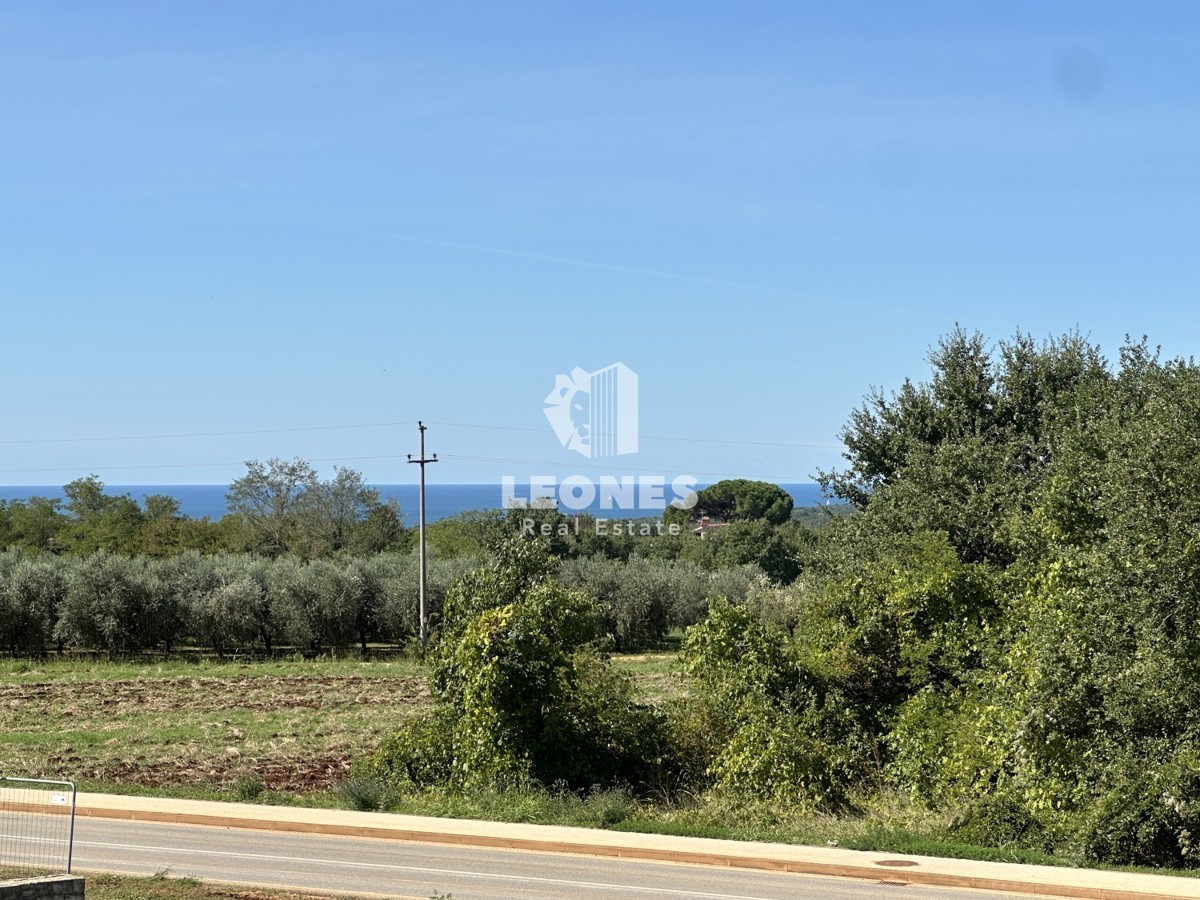 Apartma v prvem nadstropju z odprtim pogledom na morje v okolici Poreča