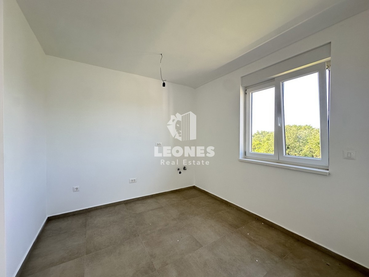 Apartma v prvem nadstropju z odprtim pogledom na morje v okolici Poreča