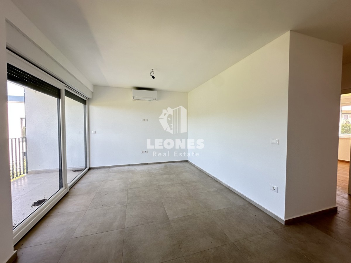 Apartma v prvem nadstropju z odprtim pogledom na morje v okolici Poreča