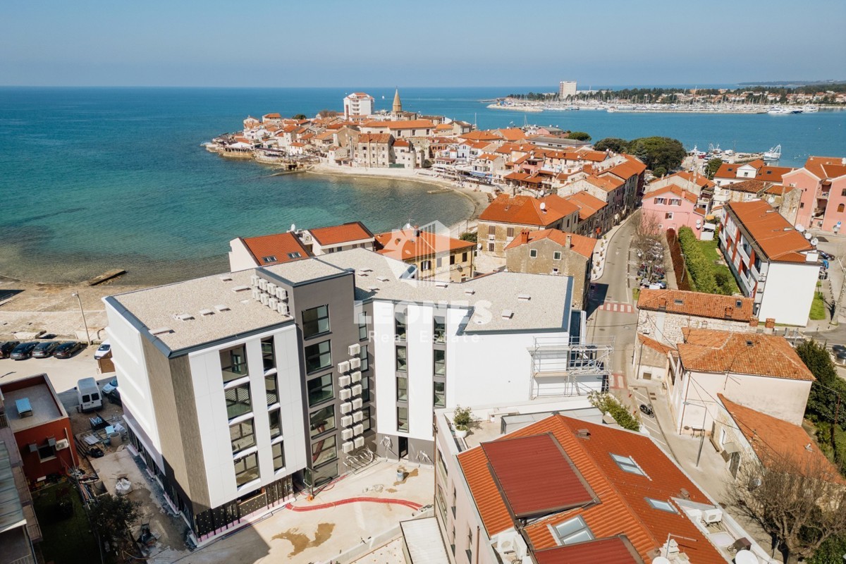 Stanovanje na TOP lokaciji, 40 m od morja in plaže v Umagu