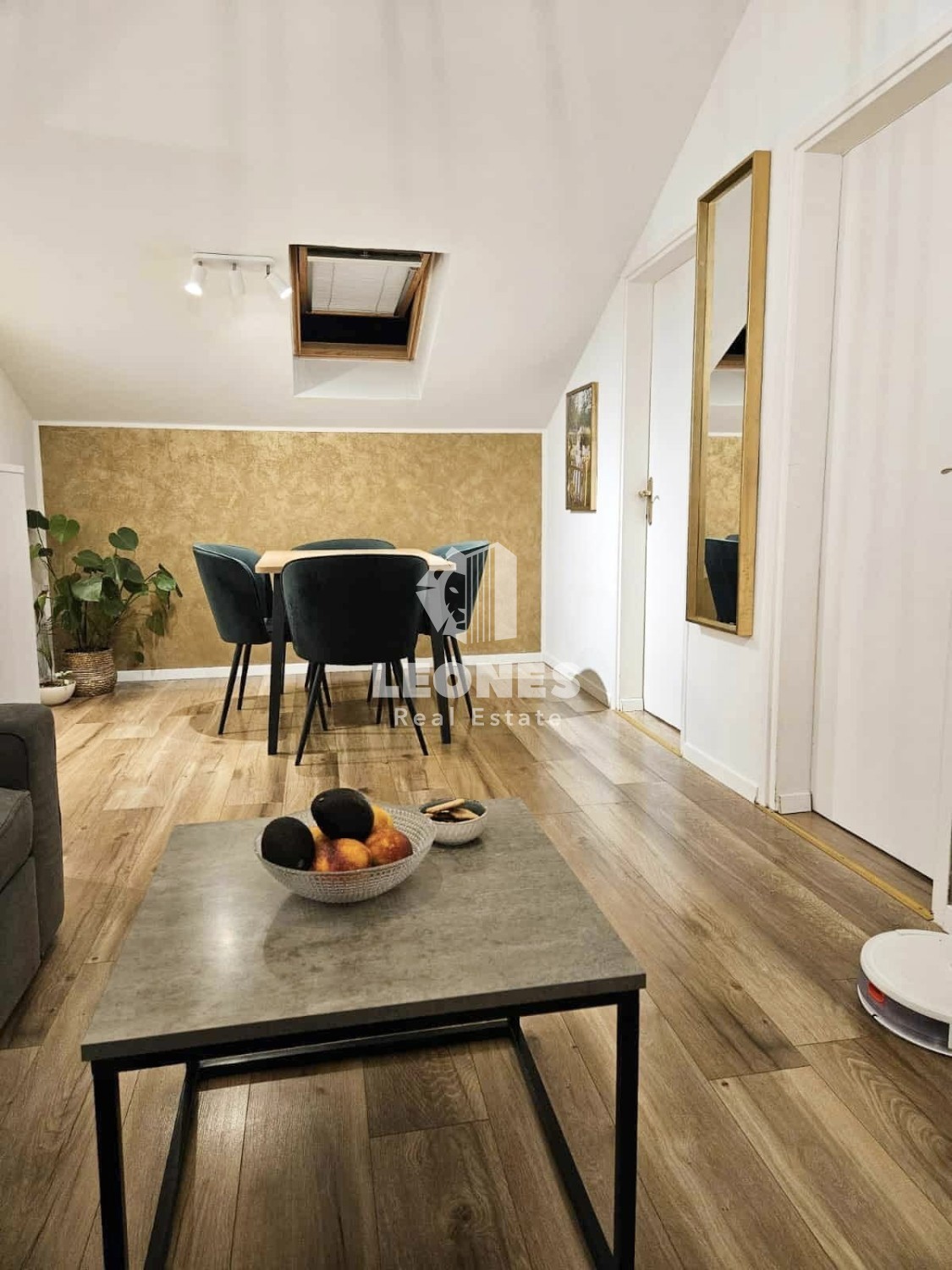 Prenovljeno stanovanje v samem središču Novigrada