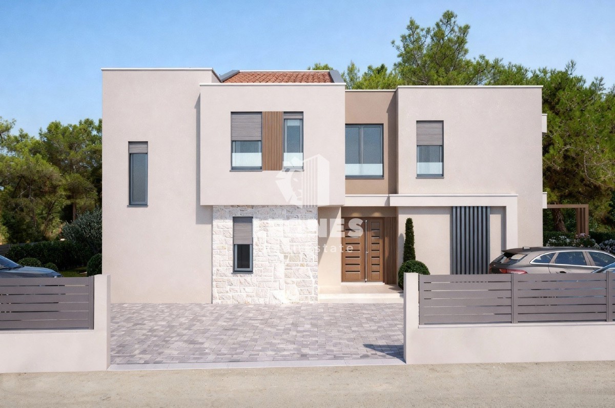 Moderna dvojna hiša z bazenom v bližini Umaga