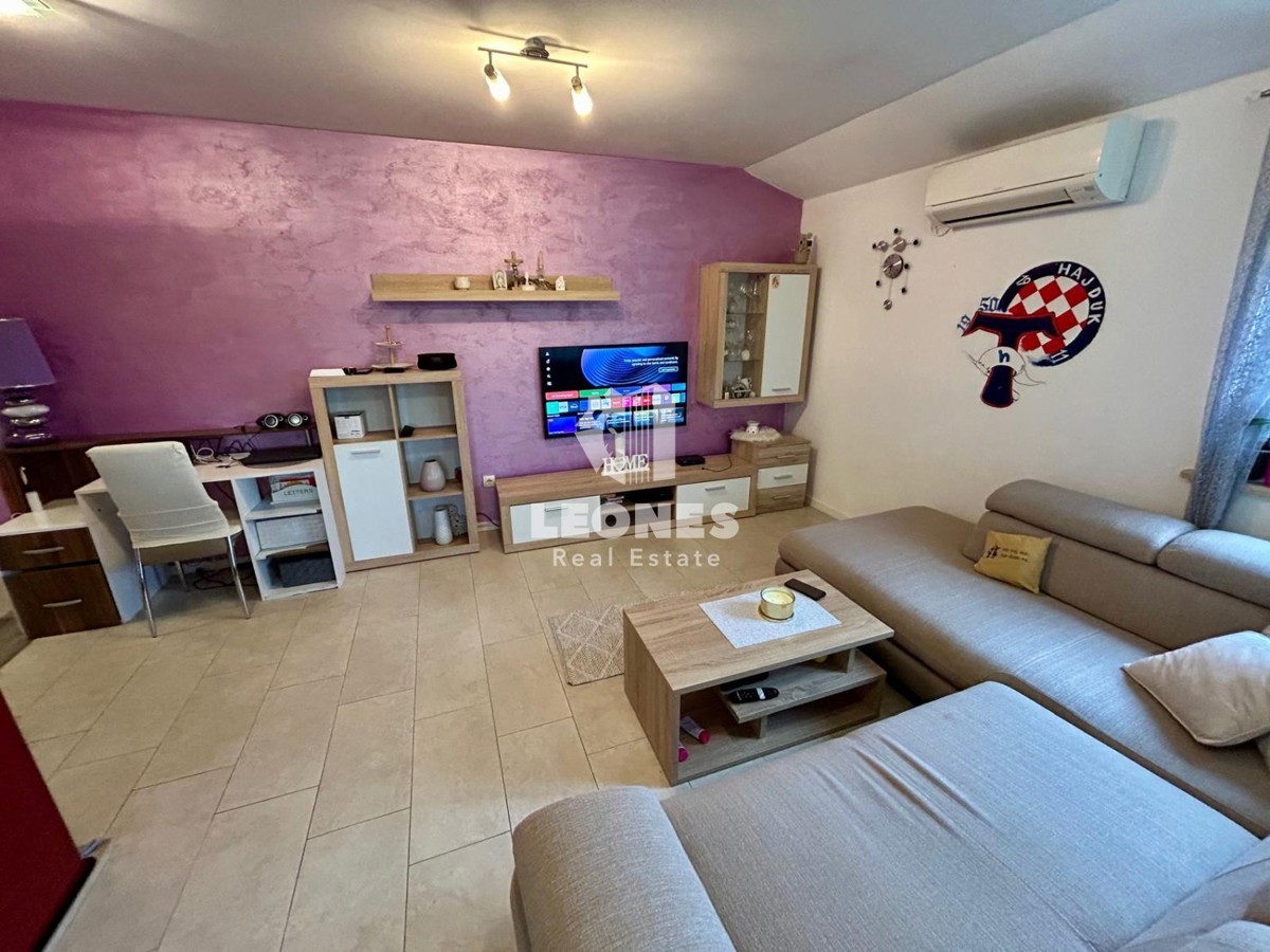 Stanovanje v Novigradu na mirni lokaciji z dvema spalnicama