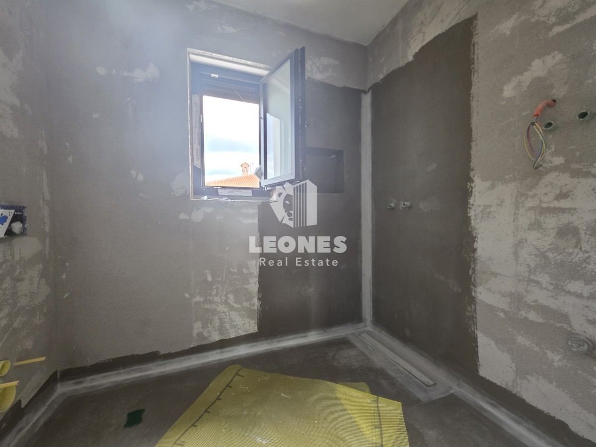 Dvojna hiša z bazenom v okolici Umaga