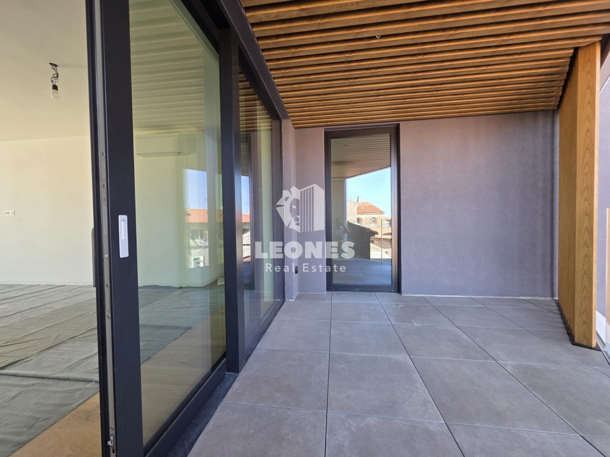 Stanovanje na odlični lokaciji, 40 m od morja in plaže v Umagu