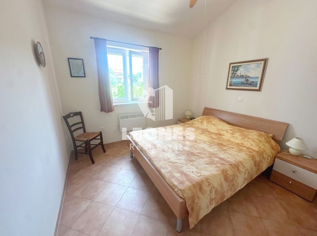 Dvojček hiše z bazenom v bližini Poreča - Kaštelir