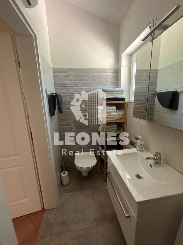 Dvojček hiše z bazenom v bližini Poreča - Kaštelir