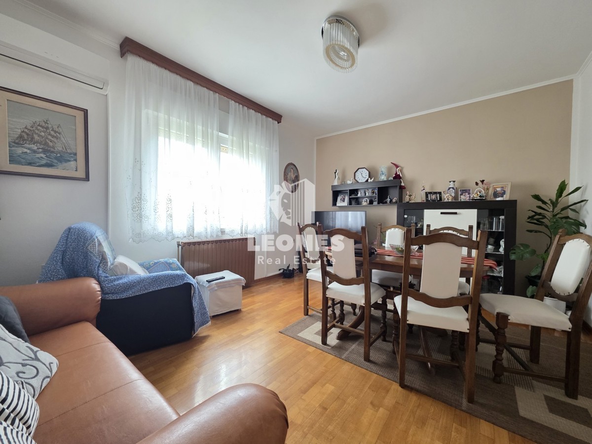 Hiša z velikim vrtom v bližini Umaga