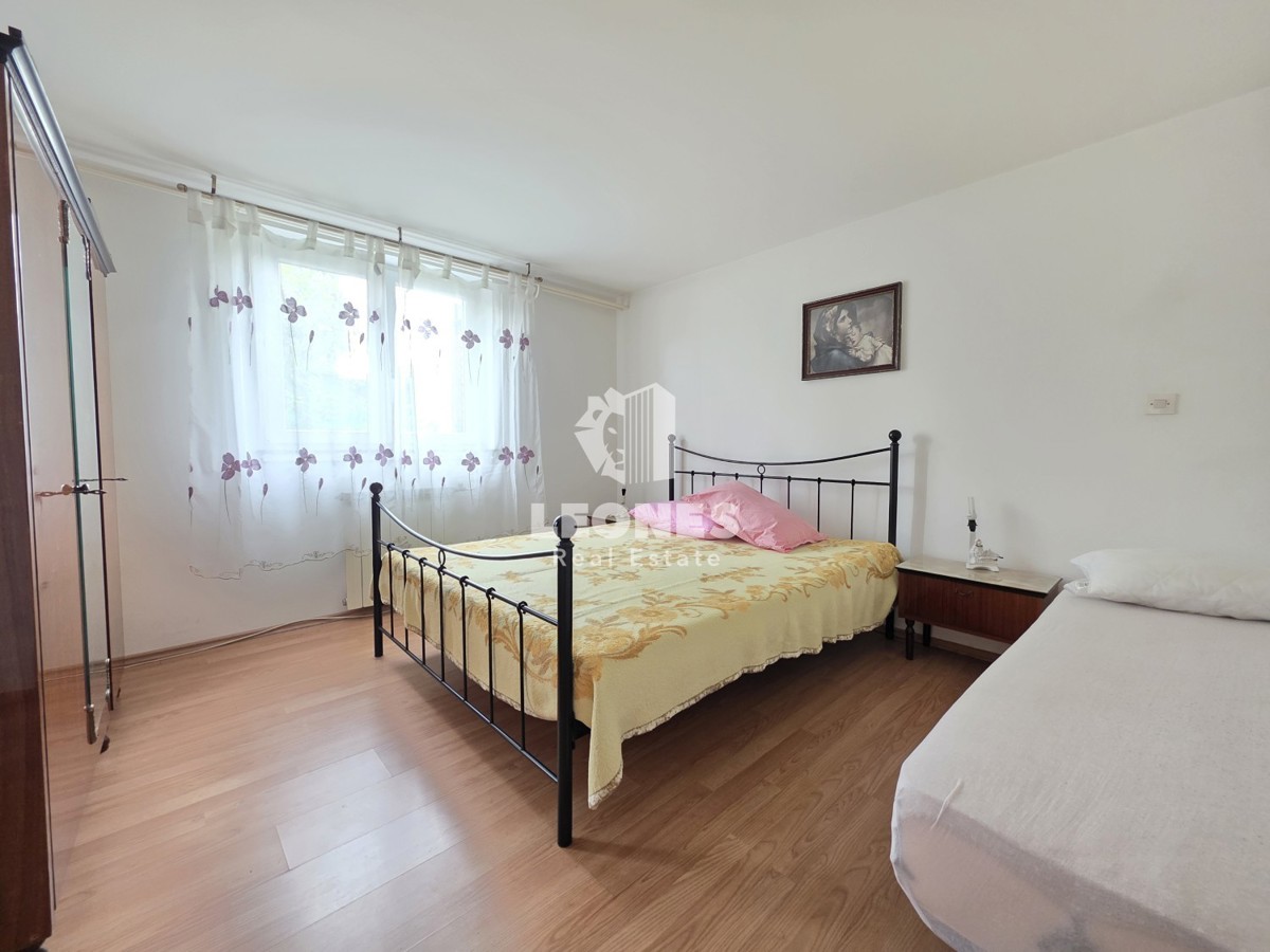 Hiša z velikim vrtom v bližini Umaga