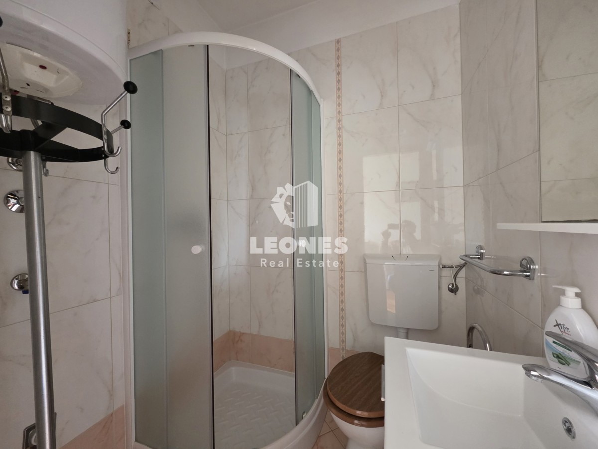 Hiša z velikim vrtom v bližini Umaga