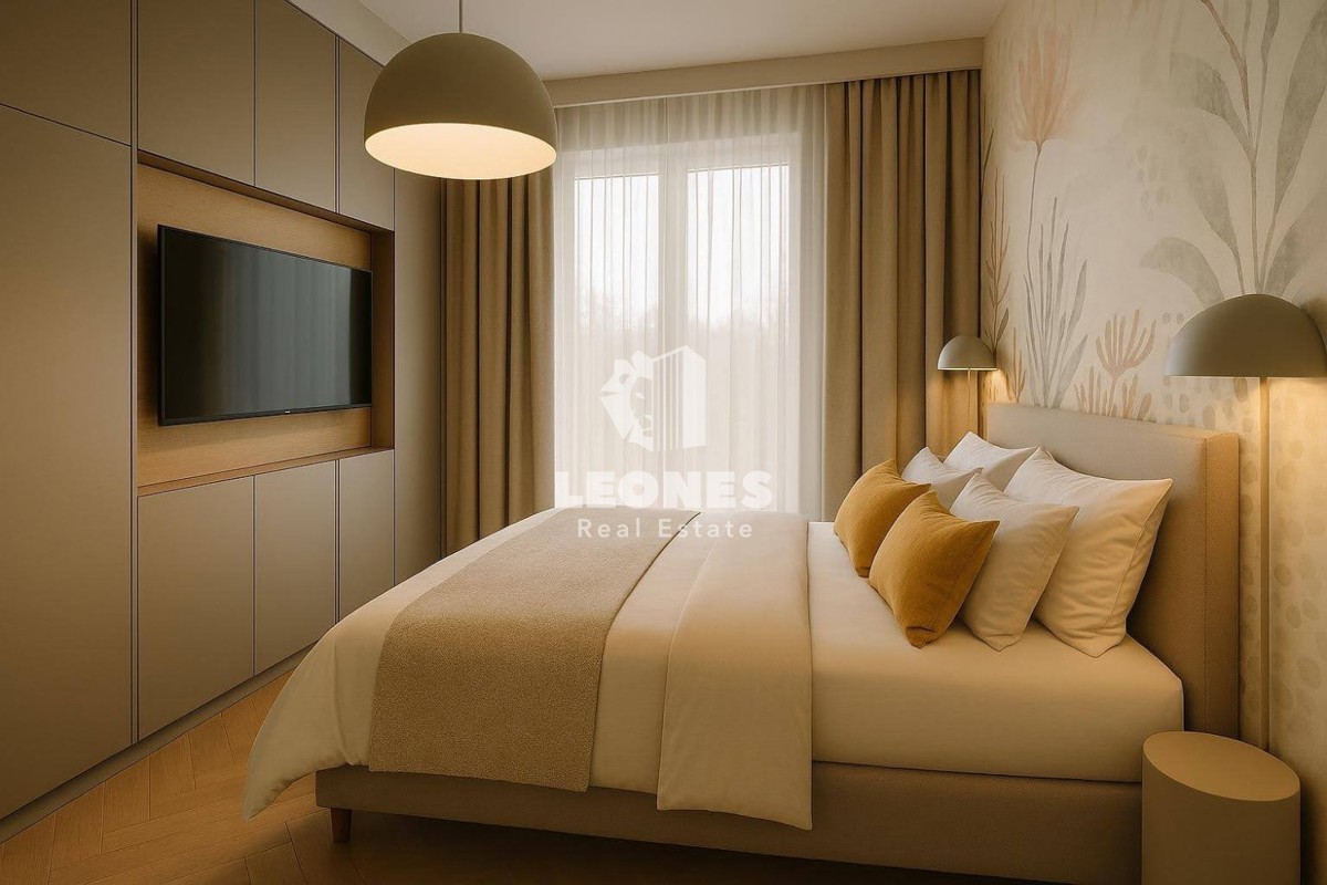 Samostojna hiša z bazenom v bližini Novigrada