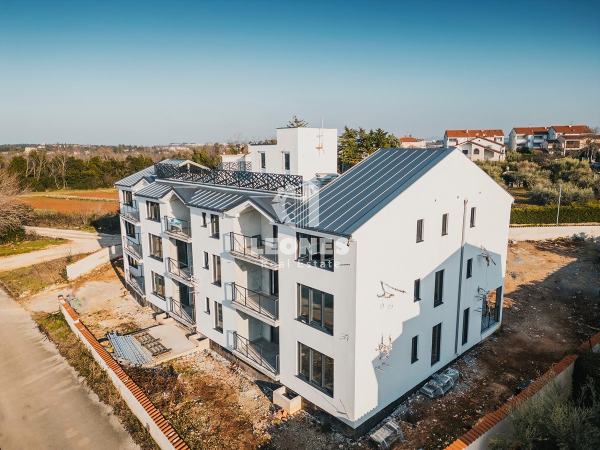 Apartma z vrtom 300 m od morja in plaže v bližini Umaga, Bašanija