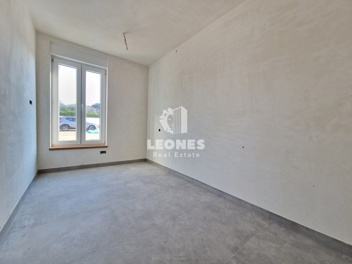 Apartma z vrtom 300 m od morja in plaže v bližini Umaga, Bašanija