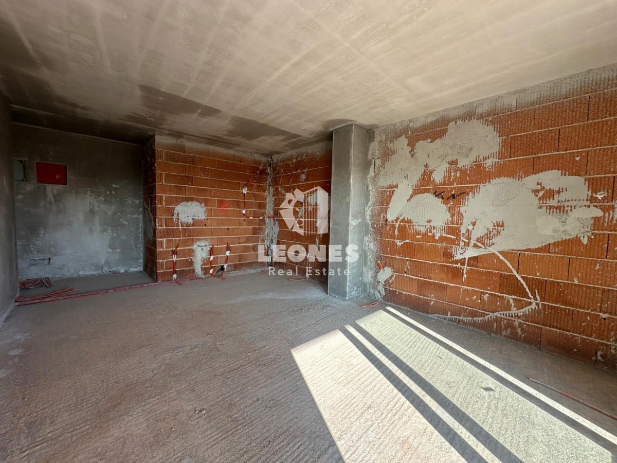 Stanovanje v novi stavbi s čudovitim panoramskim pogledom na morje v Novigradu