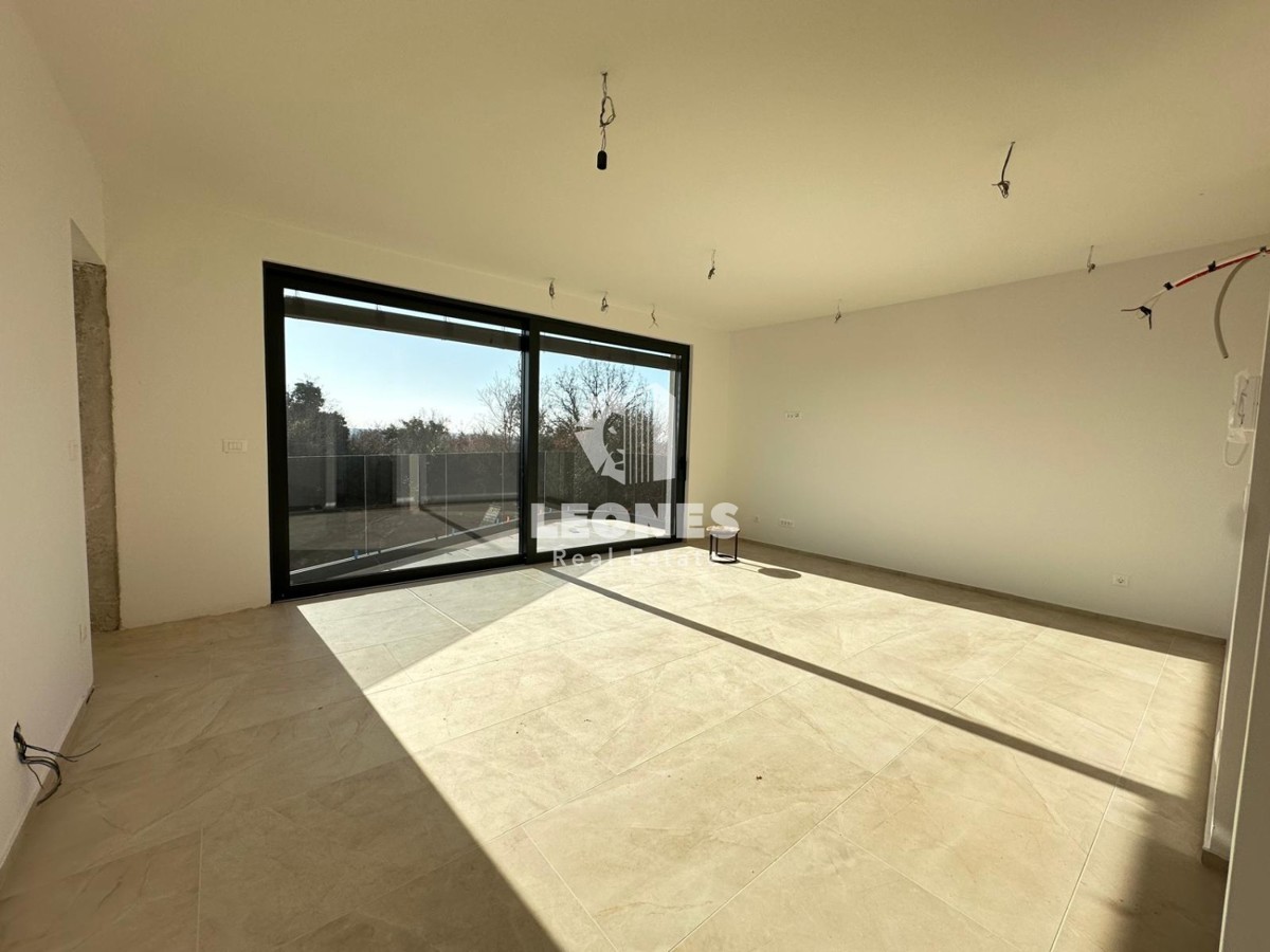 Apartma s pogledom na morje in strešno teraso v Taru