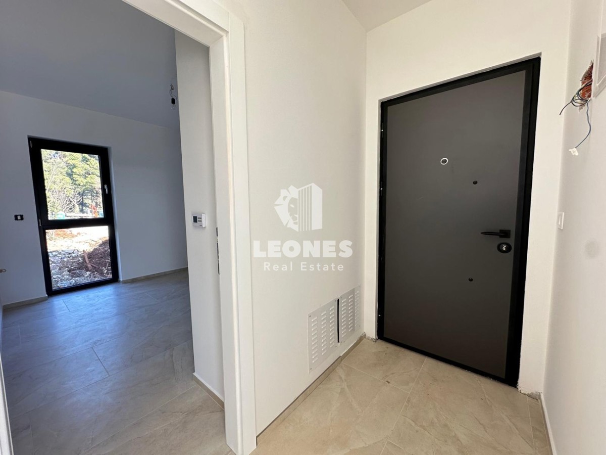 Apartma s pogledom na morje in strešno teraso v Taru