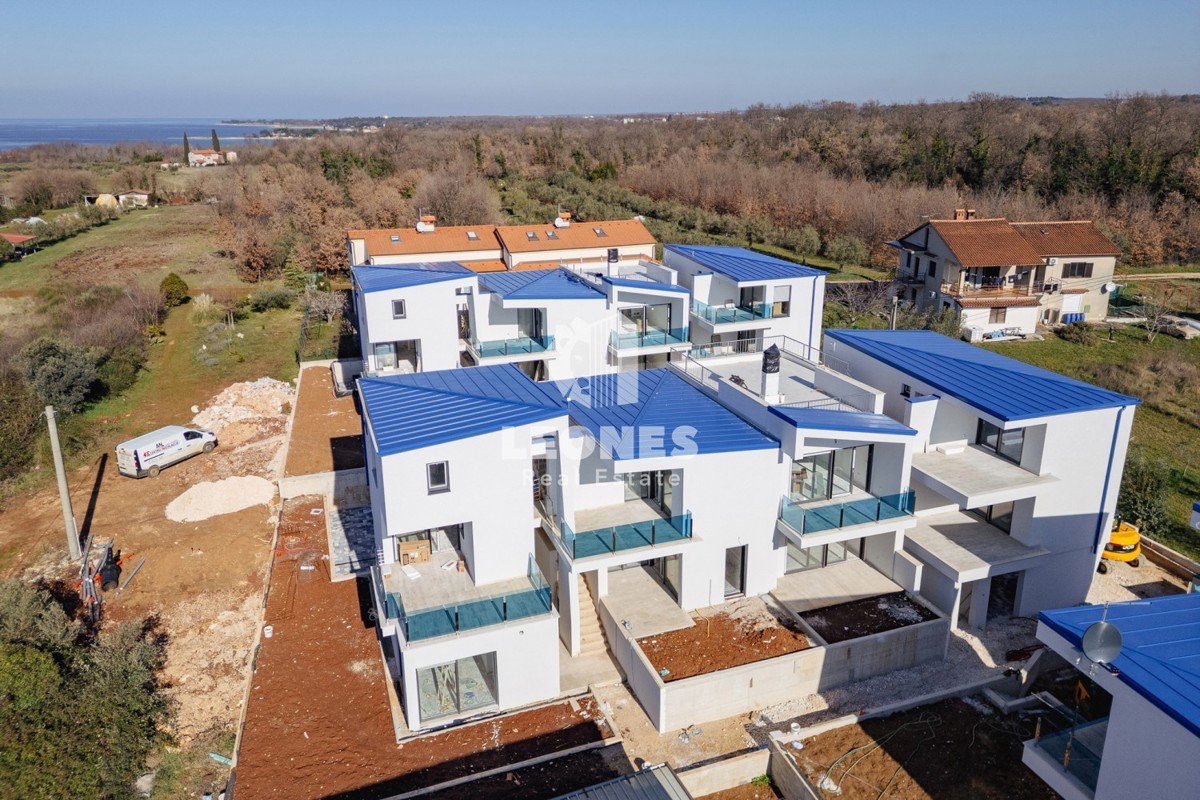 Kakovosten apartma s pogledom na morje le 200 metrov od plaže v Lovrečici