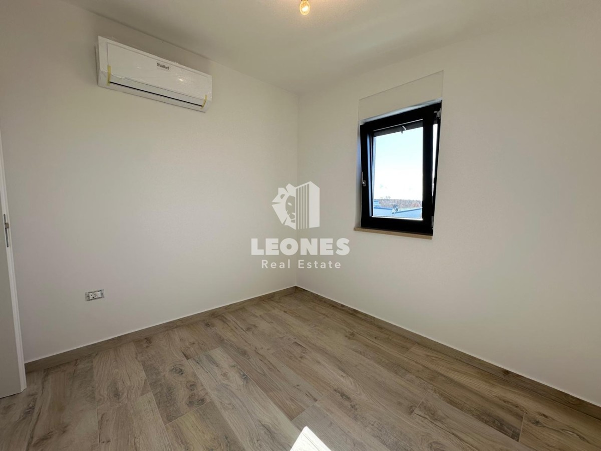 Duplex stanovanje s pogledom na morje v Lovrečici, le 300 metrov od morja