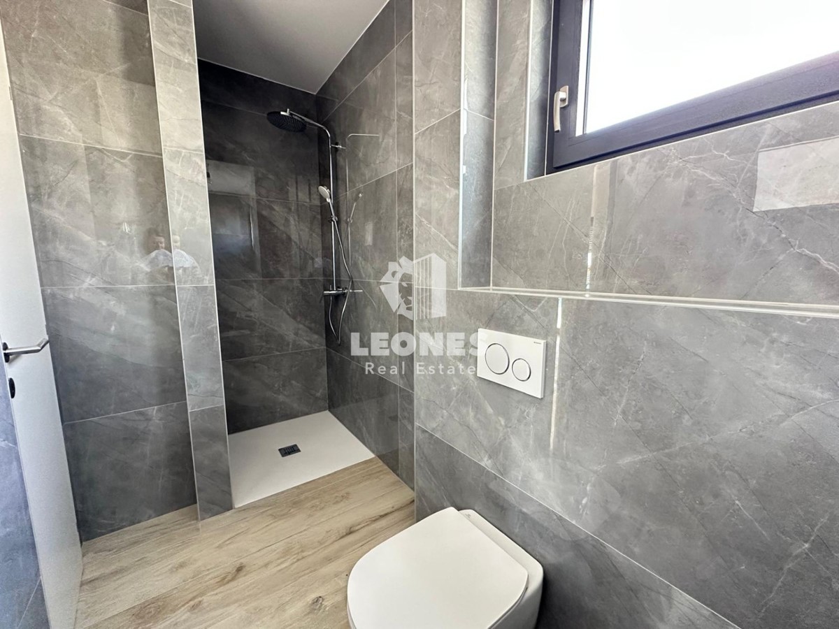 Duplex stanovanje s pogledom na morje v Lovrečici, le 300 metrov od morja